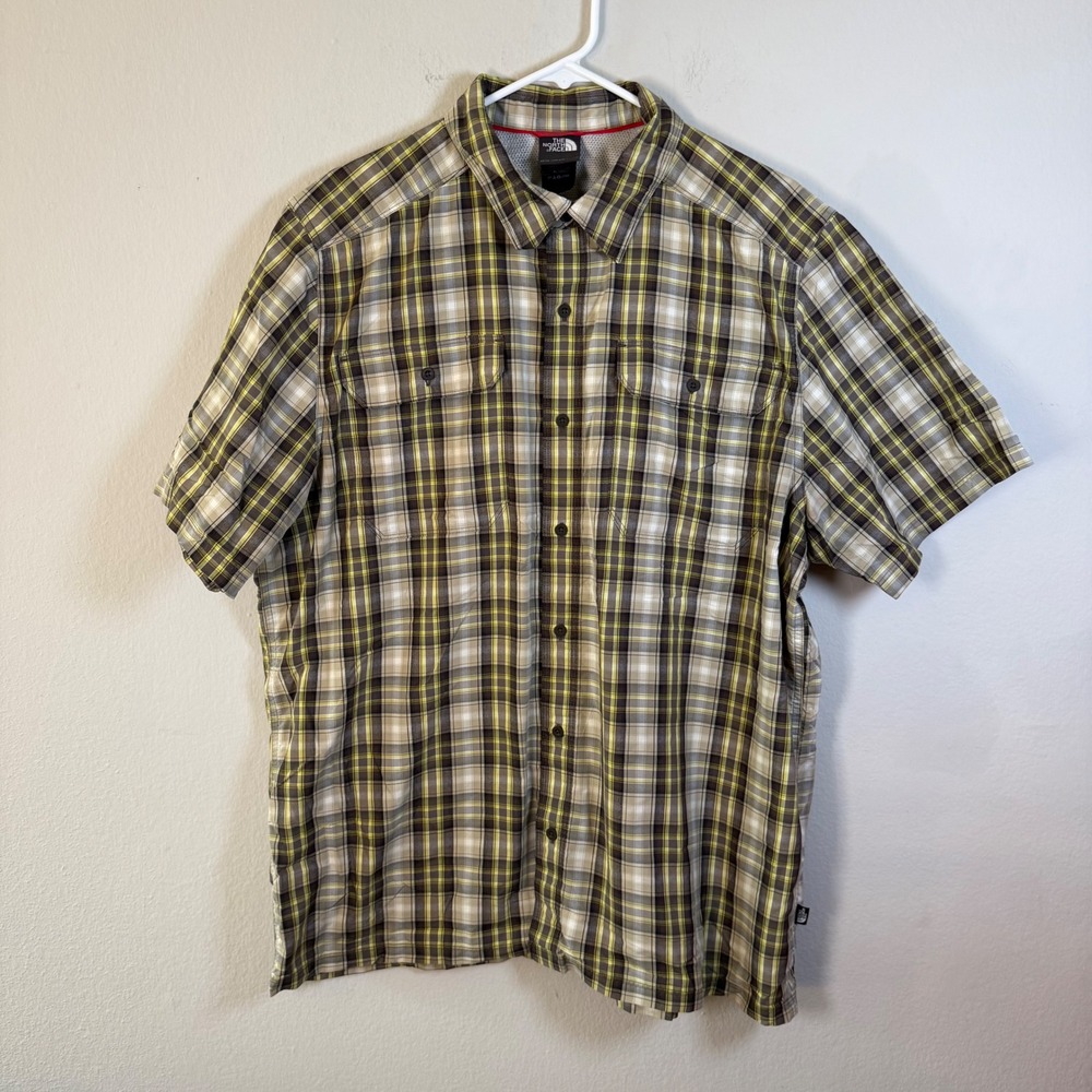 The North Face Mens XL‎ Short Sleeve Plaid Button Down Hiking Shirt Yellow Brown
